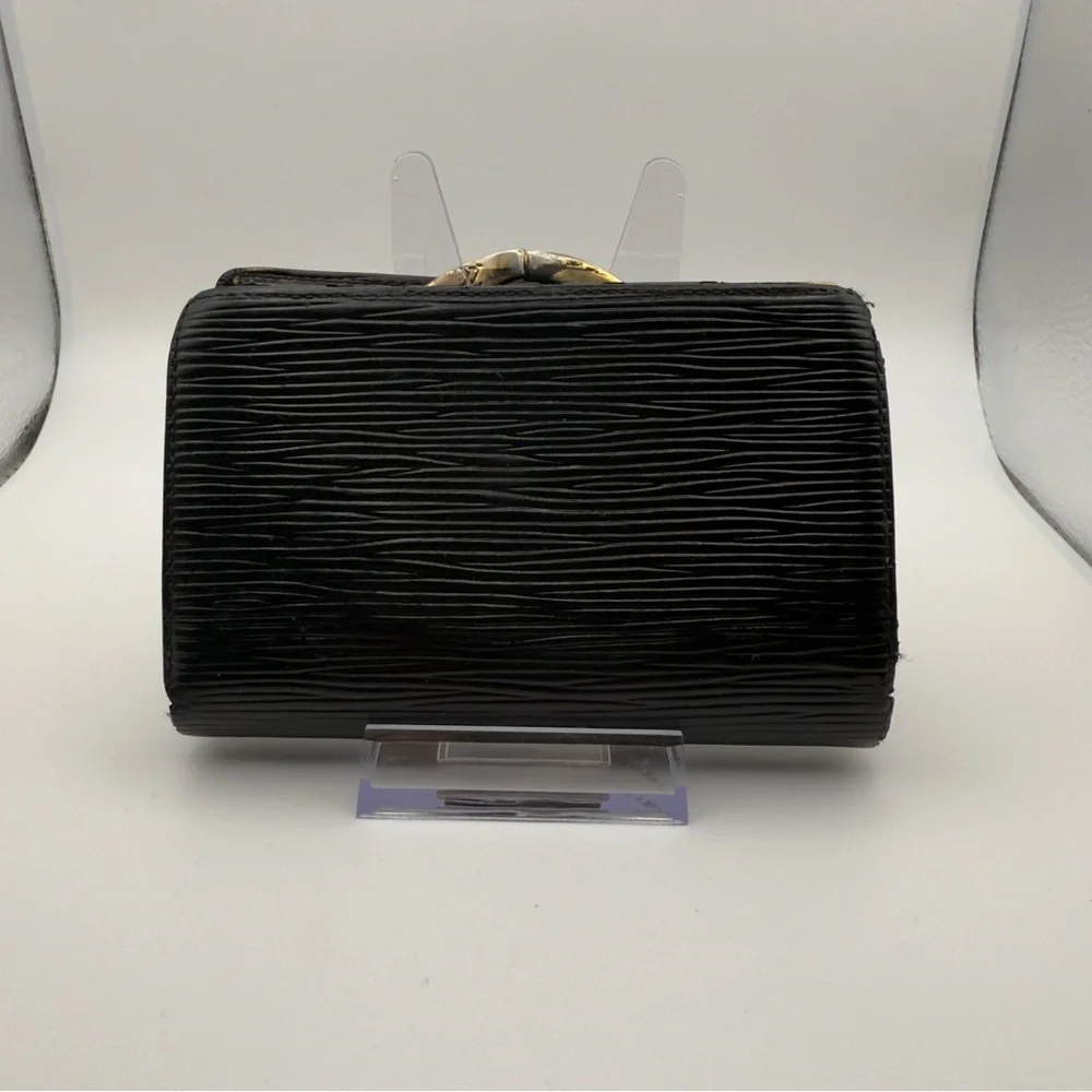 Louis Vuitton Black Epi Leather French Purse Wallet Gold | Women’s | Used |